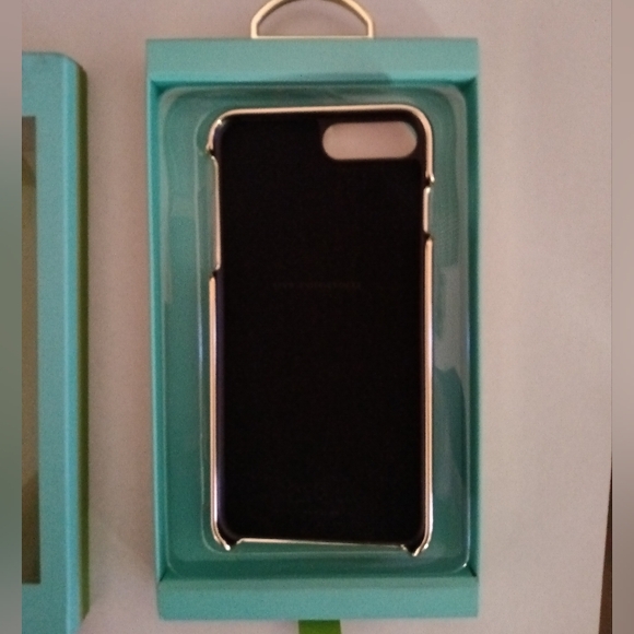 🆕Kate Spade Wrap Case Saffiano Black & Gold Size 5.5" for iPhone 7+ & iPhone 8+ - Picture 9 of 14